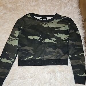 Victoria Sport Camo Crop Sweatshirt – Size Small – NWT Condition